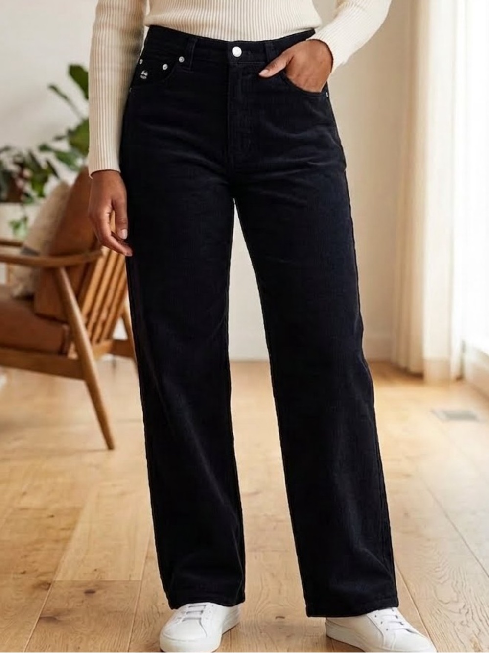 Twik Par Simon’s- corduroy black pants size 30